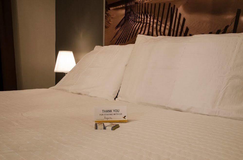 Lester Lofts By Bower Boutique Hotels Moncton Bagian luar foto