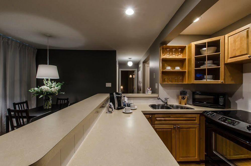 Lester Lofts By Bower Boutique Hotels Moncton Bagian luar foto